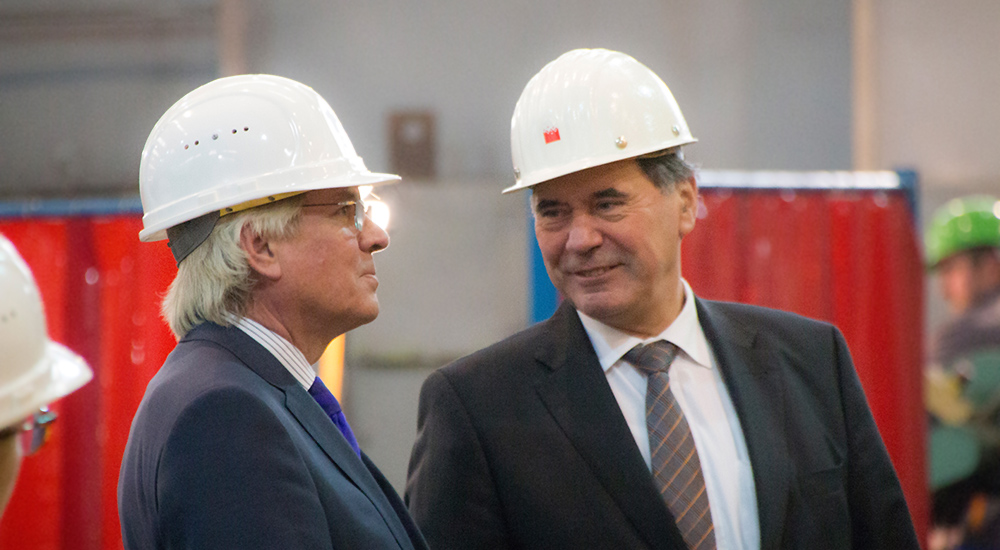 Wirtschaftsminister Hartmut Möllring bei Kranbau Köthen