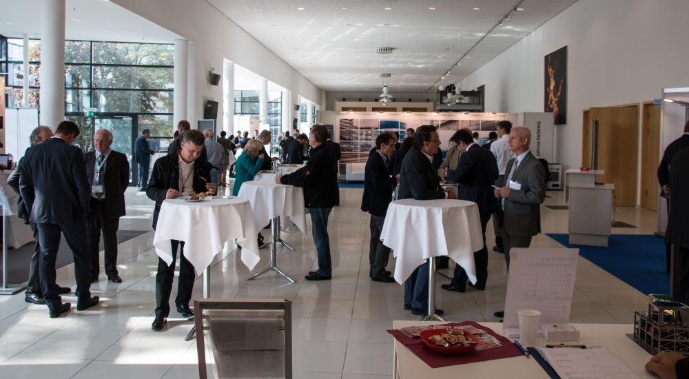 Vor dem Konferenzbereich